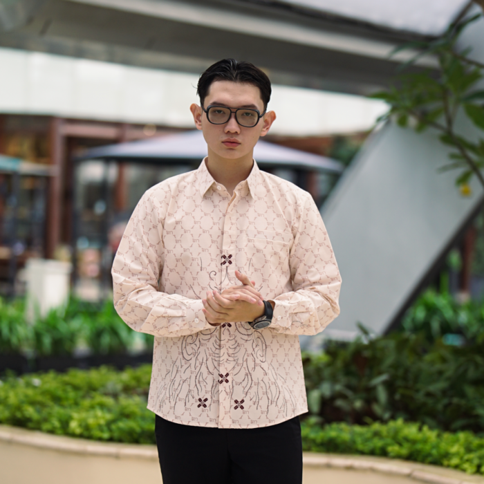 Batik Shirt Exclusive Lucano Broken White Shirt Monogram - Elegant Slim Fit
